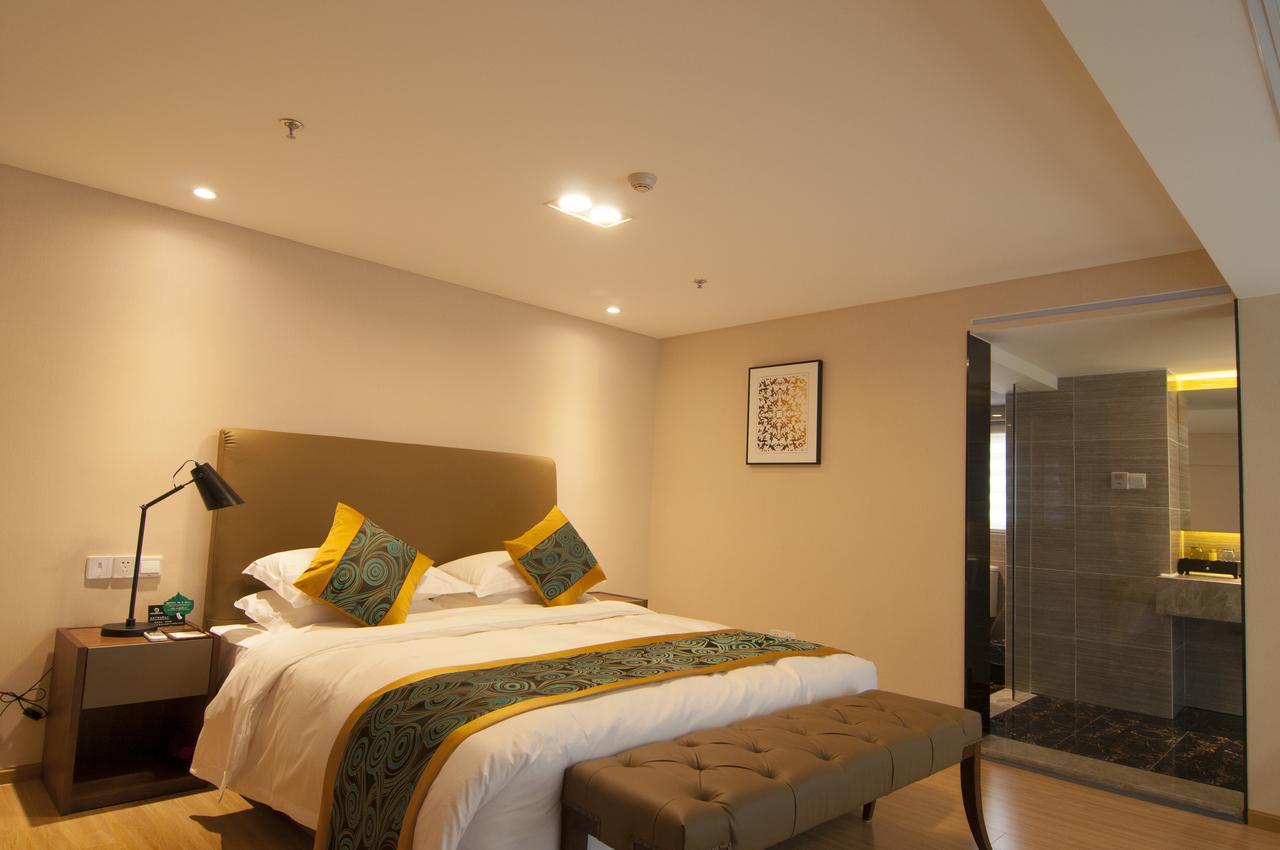 Home Plus Suite Hotel And Apartment อู่ฮั่น ภายนอก รูปภาพ