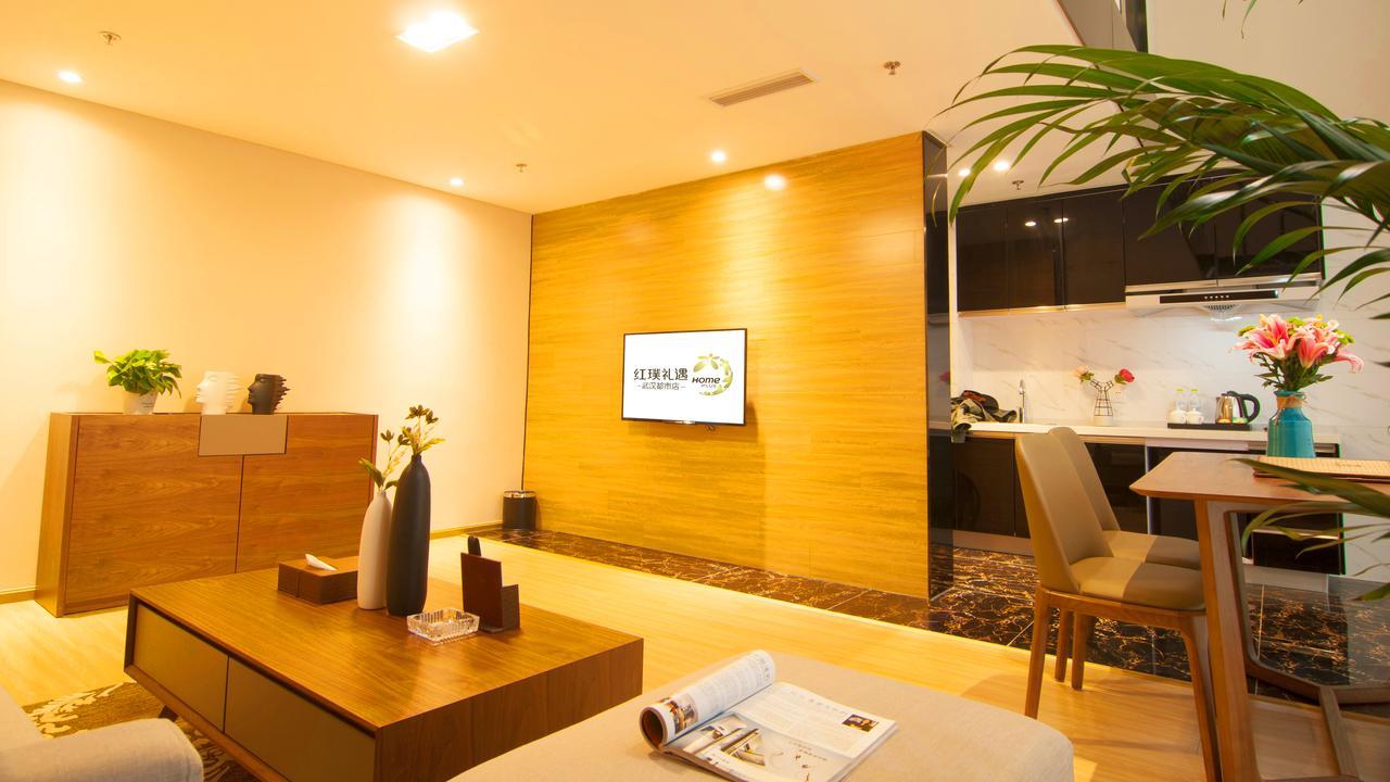 Home Plus Suite Hotel And Apartment อู่ฮั่น ภายนอก รูปภาพ
