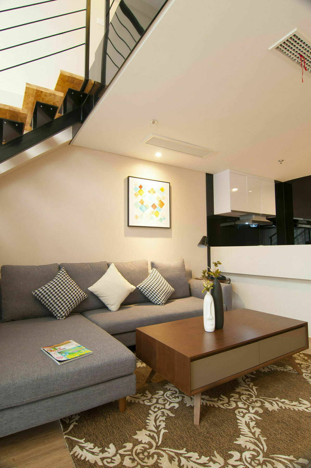 Home Plus Suite Hotel And Apartment อู่ฮั่น ภายนอก รูปภาพ